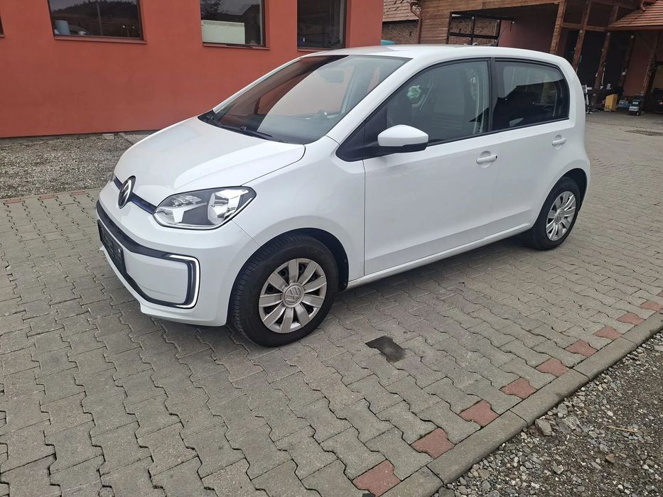 VOLKSWAGEN Up 2021 — imagine 3