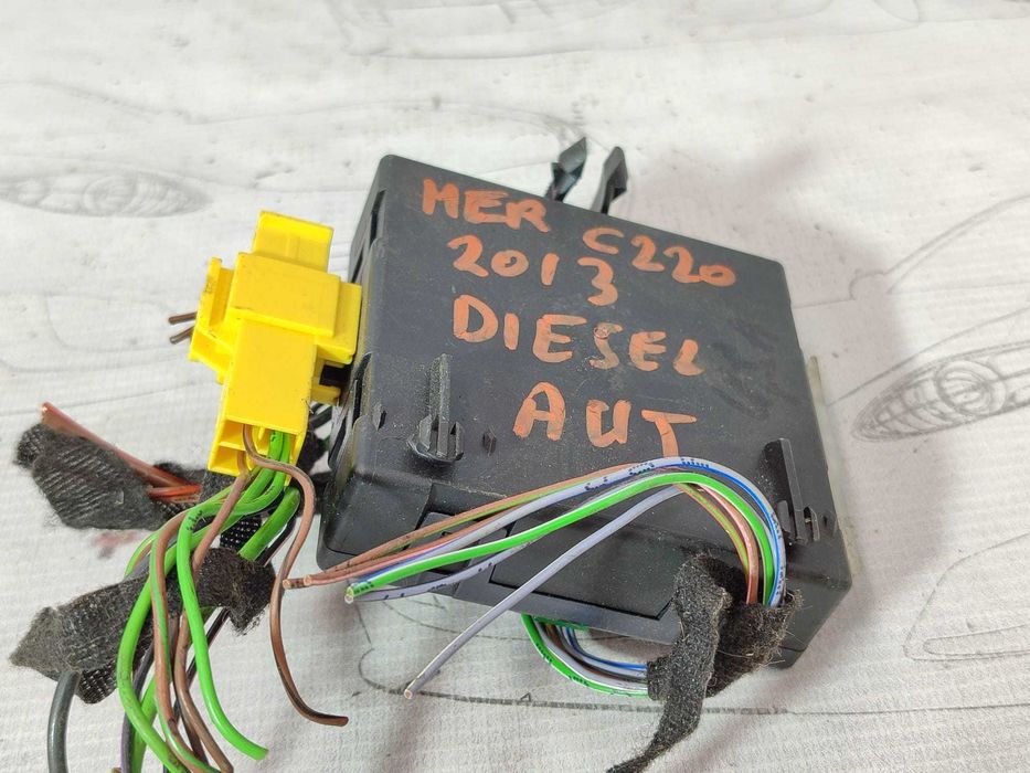 Calculator ușă față stânga Mercedes-Benz E-Class W212 / C-Class W204 / CLS C218 COD: A2129004014 2013 / [2007-2016] / (5G3)