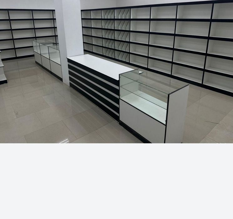 Apteka va magazinlar uchun poʻlka vitrina