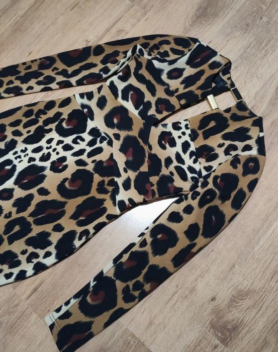 Rochie Kardashian Kollection mărimea M