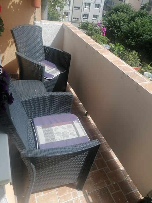 Închiriez apartament