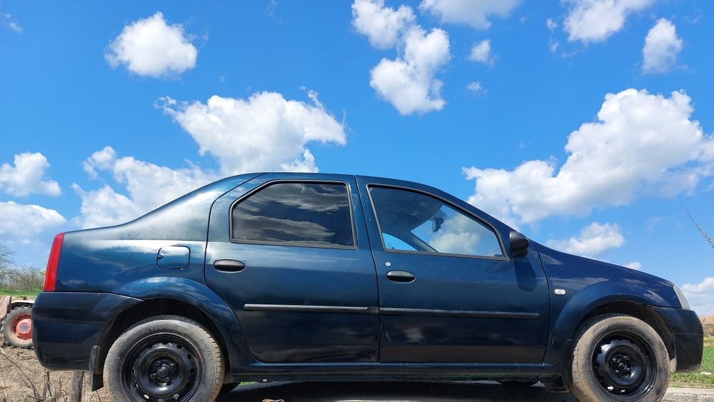 Autoturism Logan Bernil