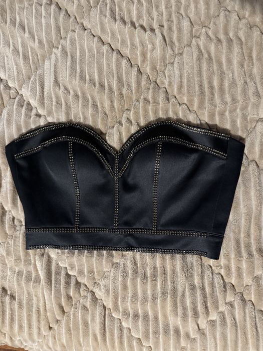 Бюстие/корсет с камъни и вградена чашка