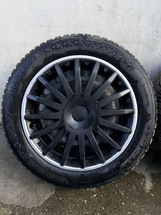 Hankook зимни гуми 205/55/16 дот 22ра