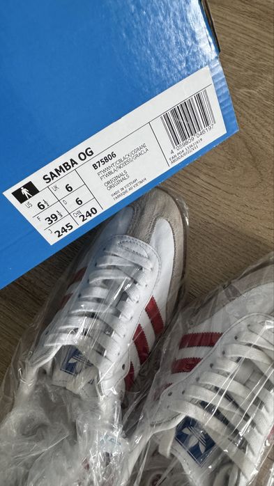 СРОЧНО Продам Adidas самба