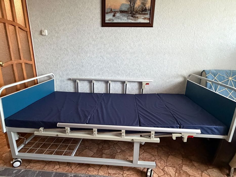 Кровать медицинская механическая