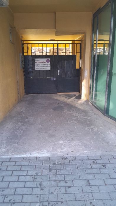 Продавам двустаен апартамент  близост до гранд  мол Варна