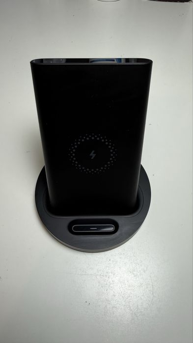 Incarcator wireless Xiaomi Mi Stand 20W Negru