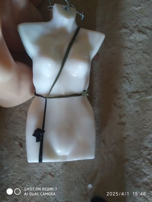 Продаётся маникени для женского одежди