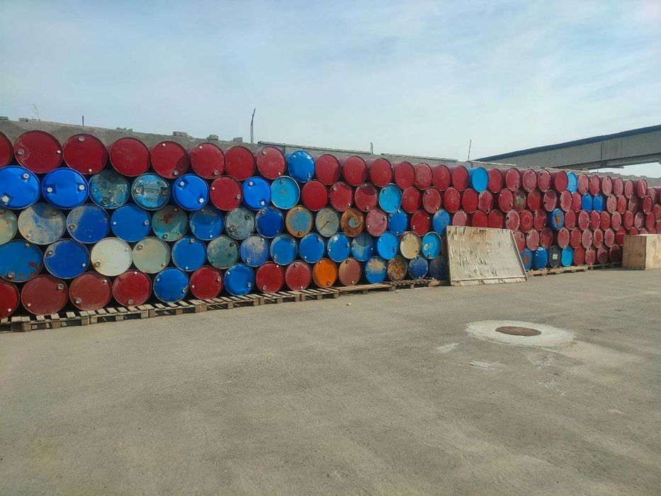 Б/у бочки по 200 литров