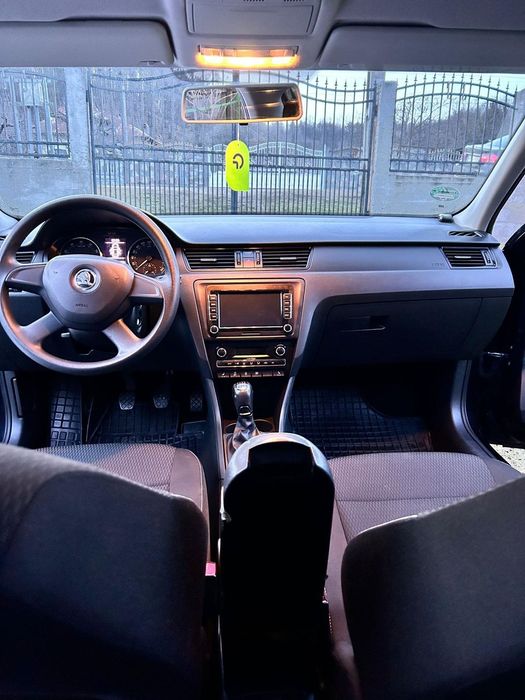 Skoda Rapid 2013