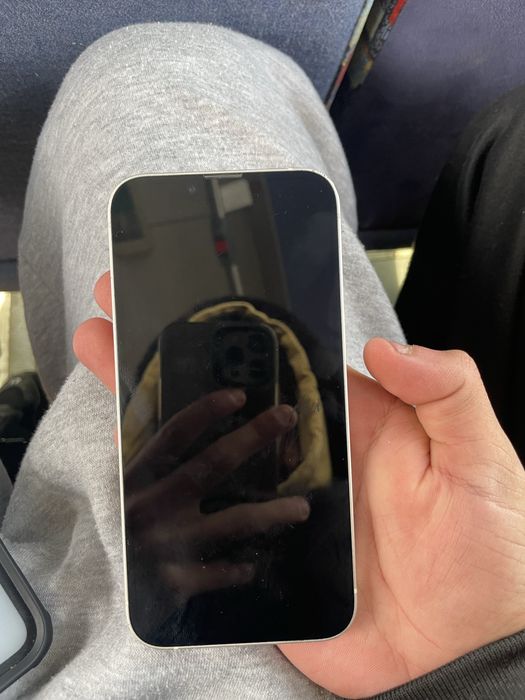 Vând Iphone 14 simplu , sanatatea la baterie 86