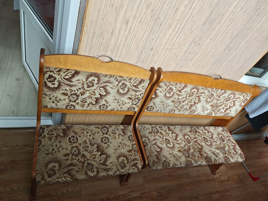 Продаю 2 диванчика