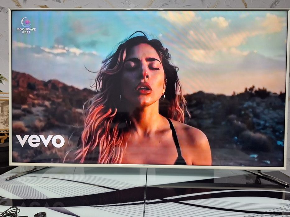 Samsung UE55 H6410   3D Led Smart FULL HD  WIithe