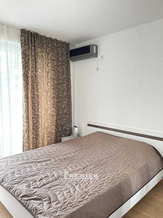Продава се Двустаен апартамент в Бургас, Акациите - 65 кв.м за 746 €/кв.м - Снимка #4