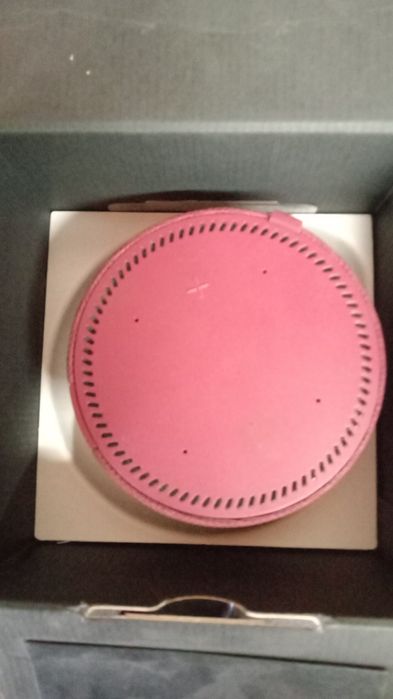 Продам Яндекс станцию Алиса