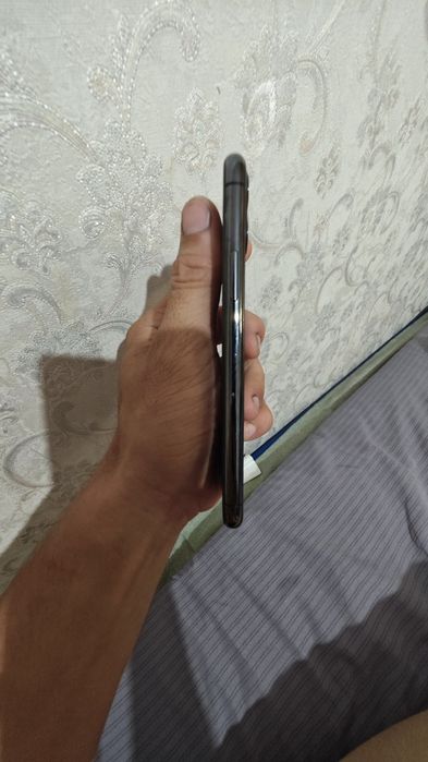 iPhone 11 pro 64 g