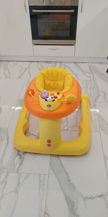 Многофункционална проходилка Chicco