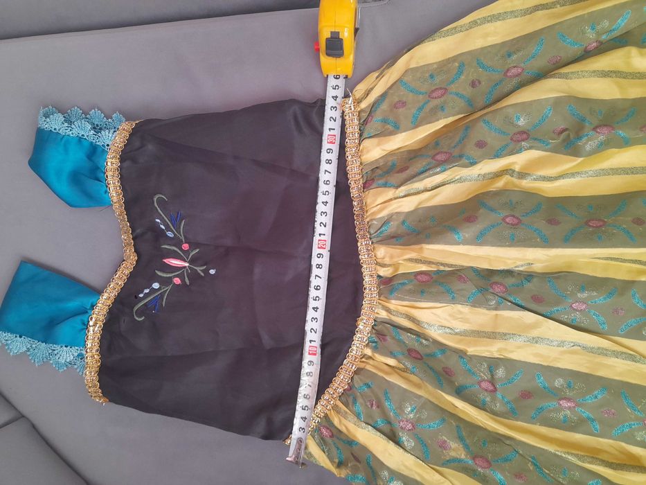 Рокля на Ана Замръзналото кралство