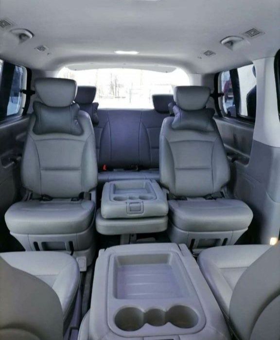 Grand Starex 2008 год