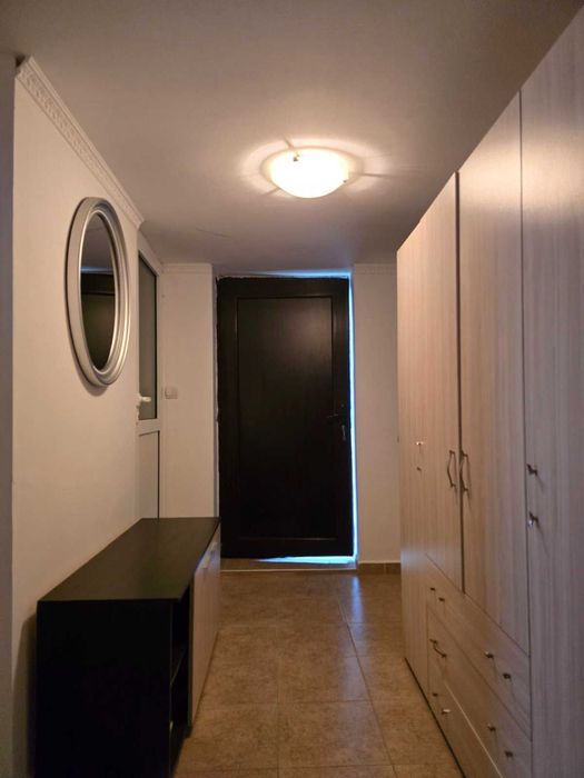 Къща във гр.Провадия идеален център,всичко