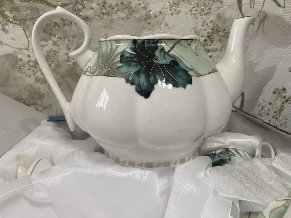Продам чайный сервиз