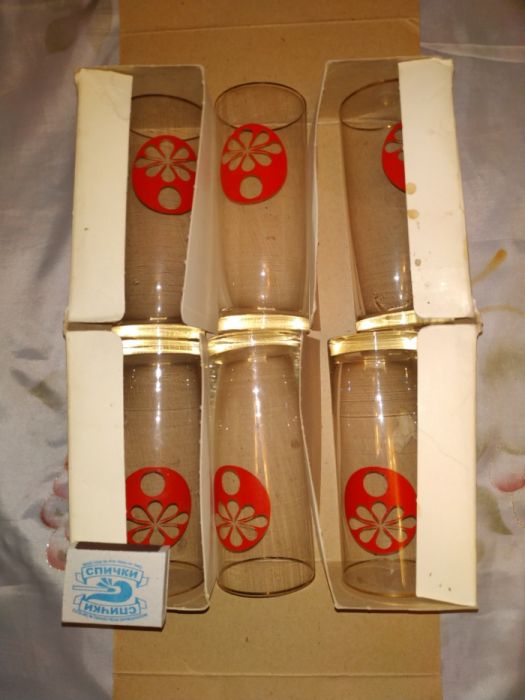 Набор стаканов. Набор стаканов.