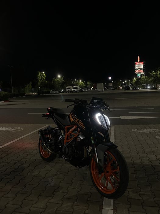 KTM DUKE 125 2021 (ktm,yamaha,yzf,gsx-r)