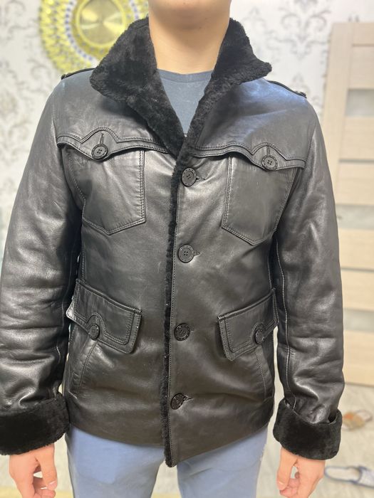 Продам подростковую дубленку