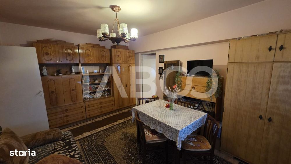 Apartament cu 2 camere de vanzare zona Ciserom