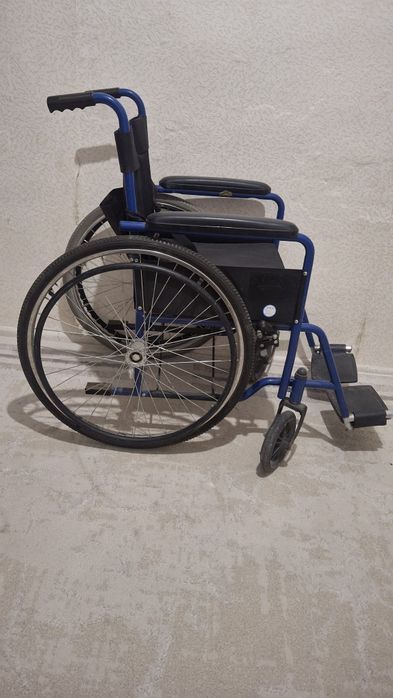 Инвалидная коляска