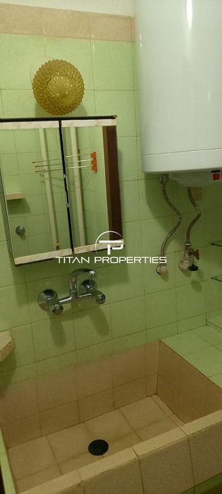 Дава се под наем Тристаен апартамент в Пловдив, Кючук Париж - 90 кв.м за 375 € - Снимка #6