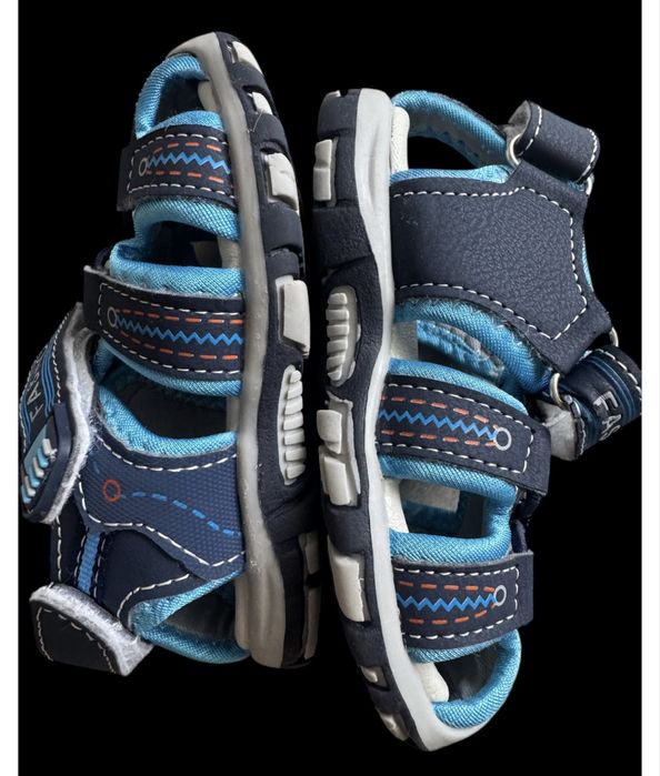 Sandale baiat marimea 21