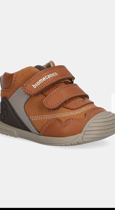 Biomecanics  nr 22  ca noi purtați f puțin