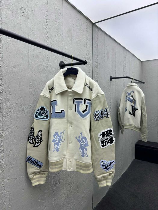 Jacketa Louis Vuitton