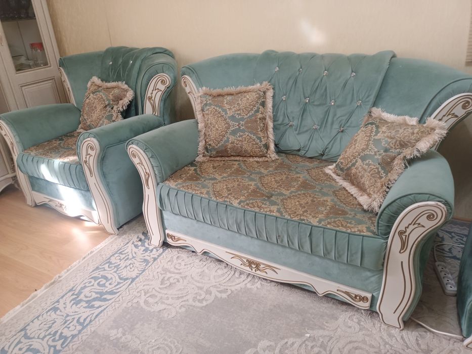 Диван для гостиной