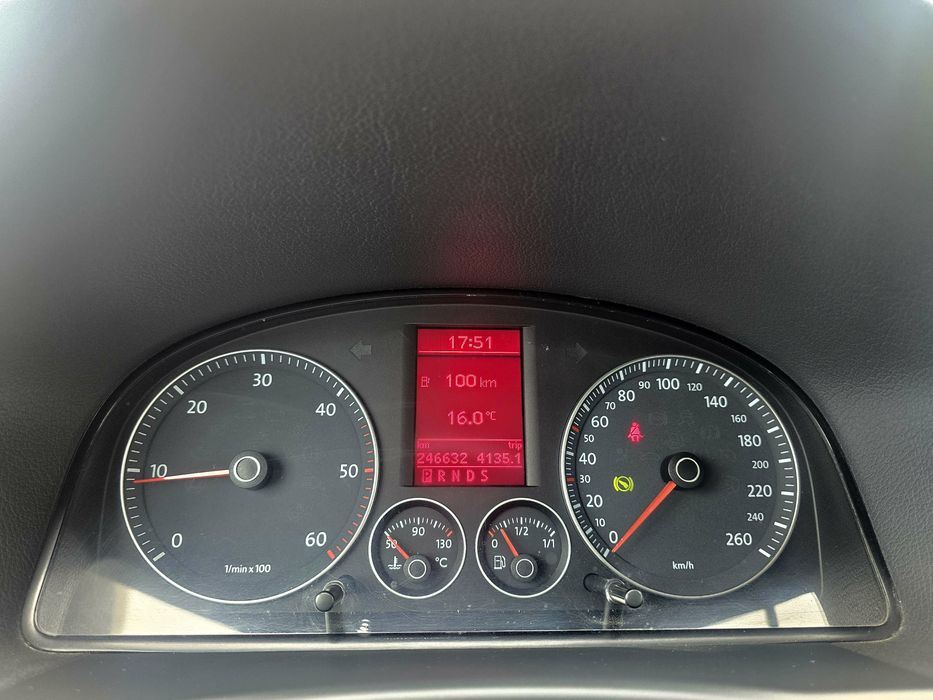 Touran Facelift 2L TDI 170 Cp  7-Locuri Automată Dsg Recent Adus