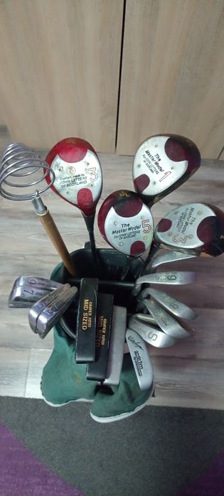 Стикове за голф -два комплекта