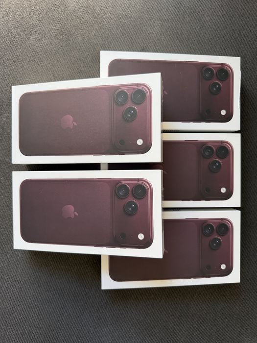 Iphone 18 pro max 256 Burgundy Наличен