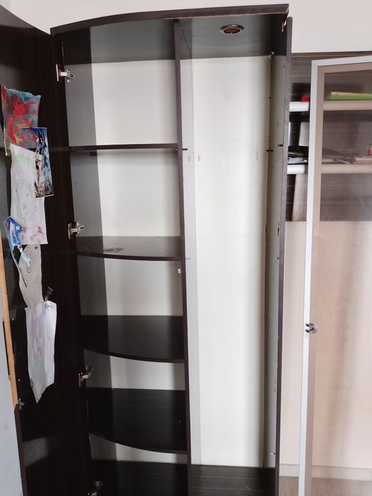 Срочно продам шкаф за 350.000