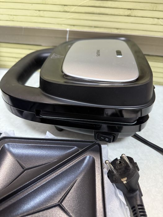 Сандвич- преса Philips 5000series