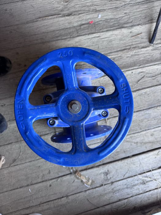 Задвижка ду 150 pn16