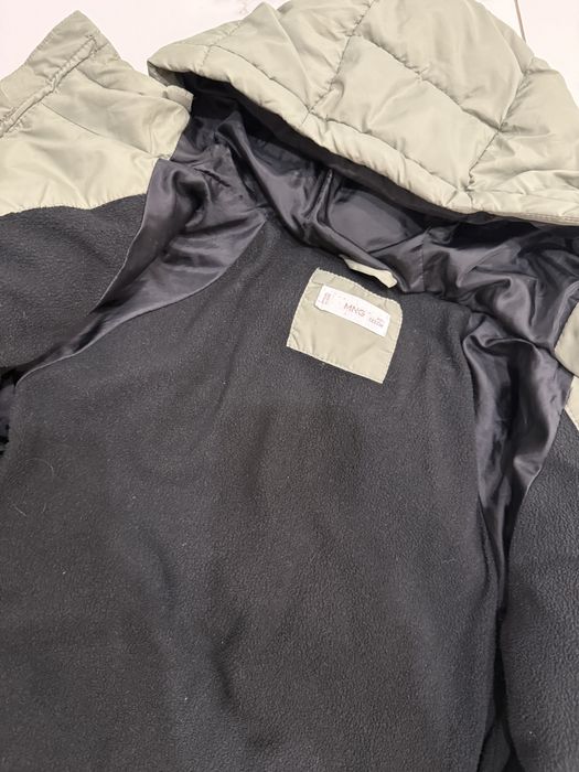 Продам куртку на мальчика Mango