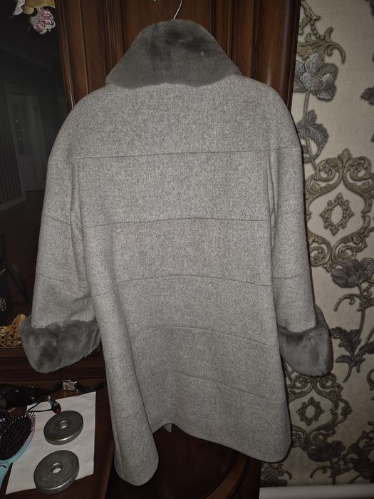 Продам пальто зимнее