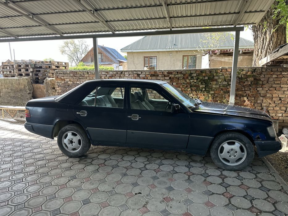 Mersedes 200 E класс