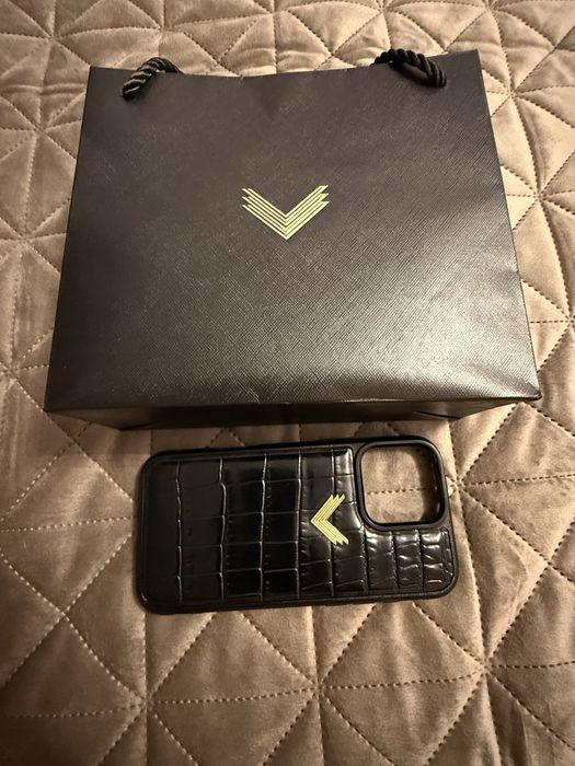 Husa Velante Iphone 16 Pro Max - Gold Velante textura crocodil vitel