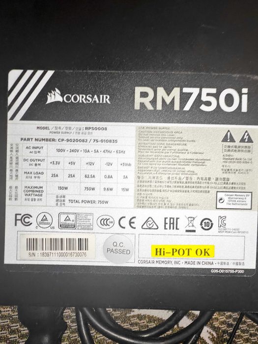 Sursa Modulara Corsair RMi Series RM750i, 80 PLUS® Gold, 750 W, PFC Activ, ATX 2.4, 13.5 cm fan