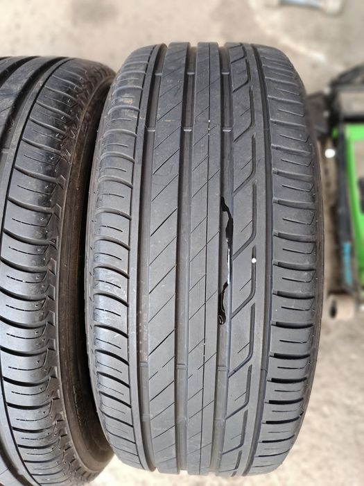 Летни гуми -2022г.-18цола-215/50-1бр.-130лв."BRIDGESTONE"