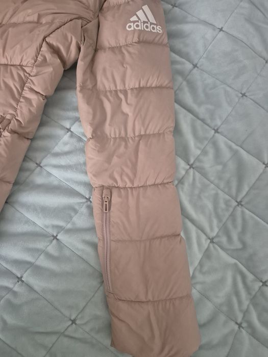 Geacă lungă de damă Adidas, mărimea S – puf de gâscă, super călduroasă