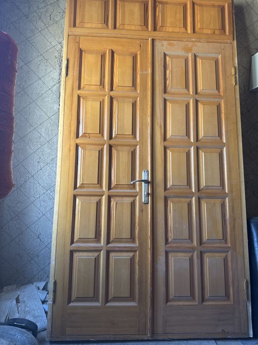 Дверь наружный, деревянный